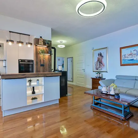 Apartman In 6147b *