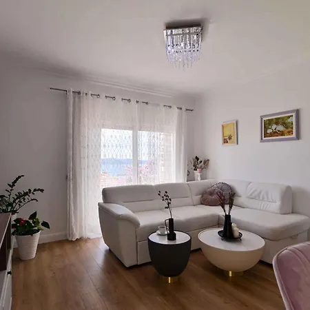Apartman In 6147b
